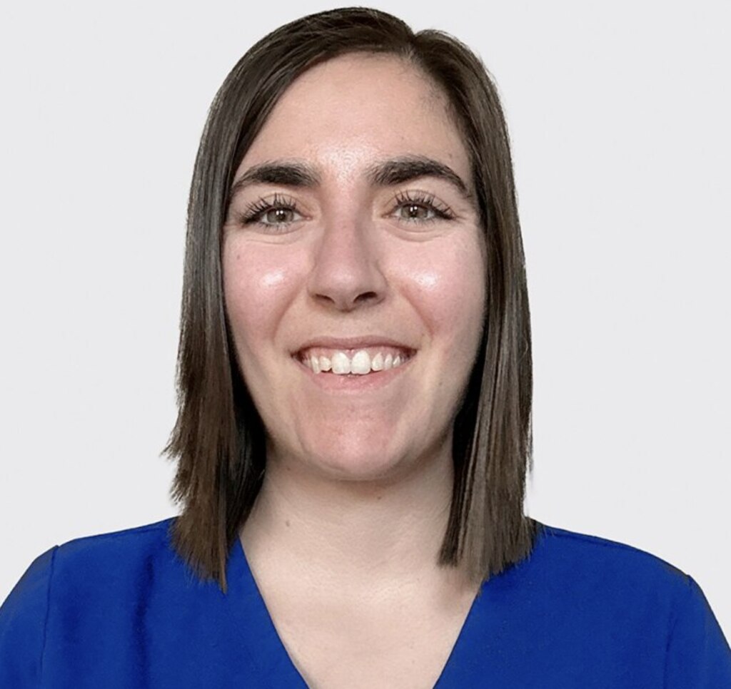 Hannah Hart, DVM