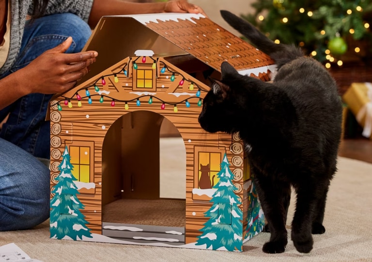 Christmas gifts for cats and cat lovers - log cabin cat house