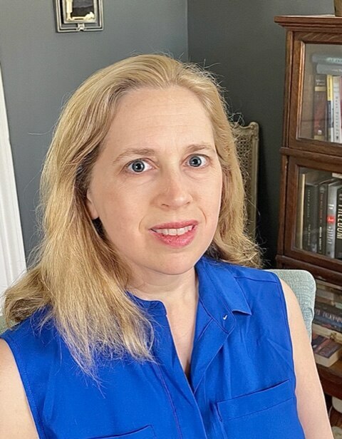 Laura Russell, DVM, MBA, DABVP