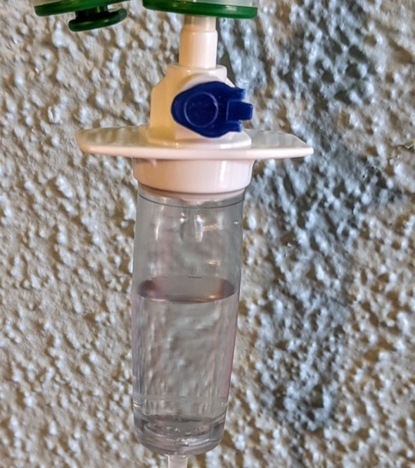 Fluid drops filling the bulb