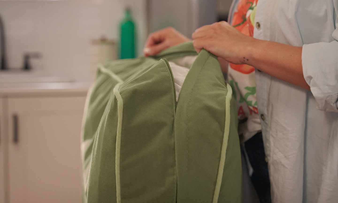 machine washing a dog bed