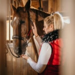 Can Horses Eat Bananas?